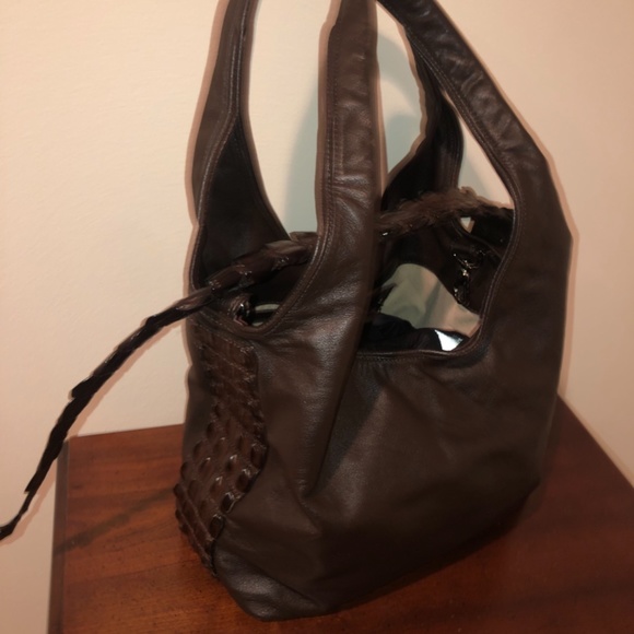 MooMoo designs crocodile handbag - Picture 2 of 3